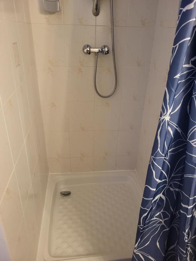 Akwaba Chez Ouli Otel Levens Dış mekan fotoğraf