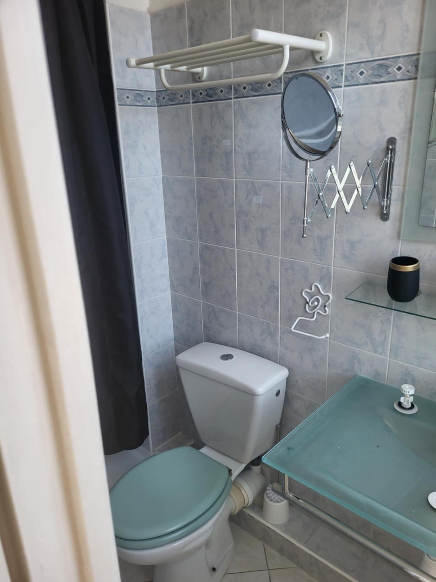 Akwaba Chez Ouli Otel Levens Dış mekan fotoğraf