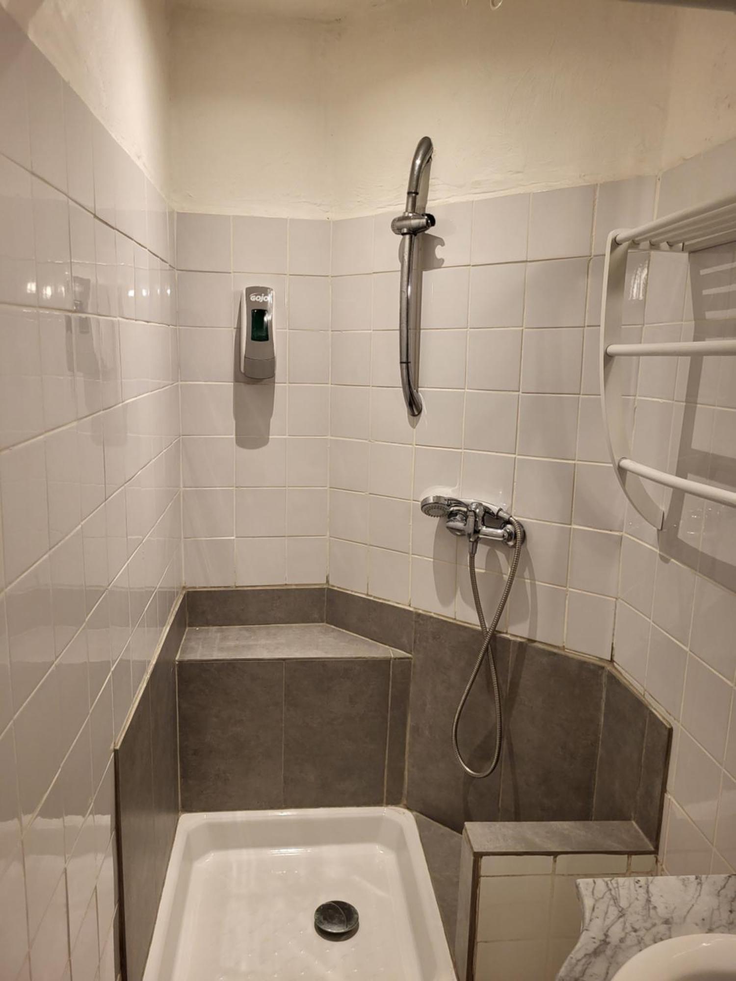 Akwaba Chez Ouli Otel Levens Dış mekan fotoğraf